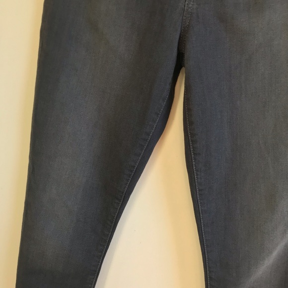 Joe’s Jeans - Picture 10 of 16